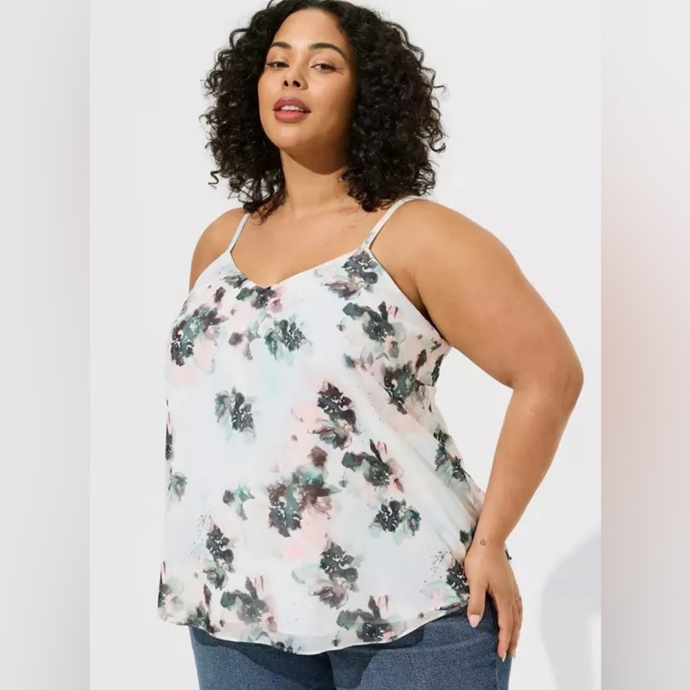 NWOT TORRID Sophie Chiffon Swing Cami